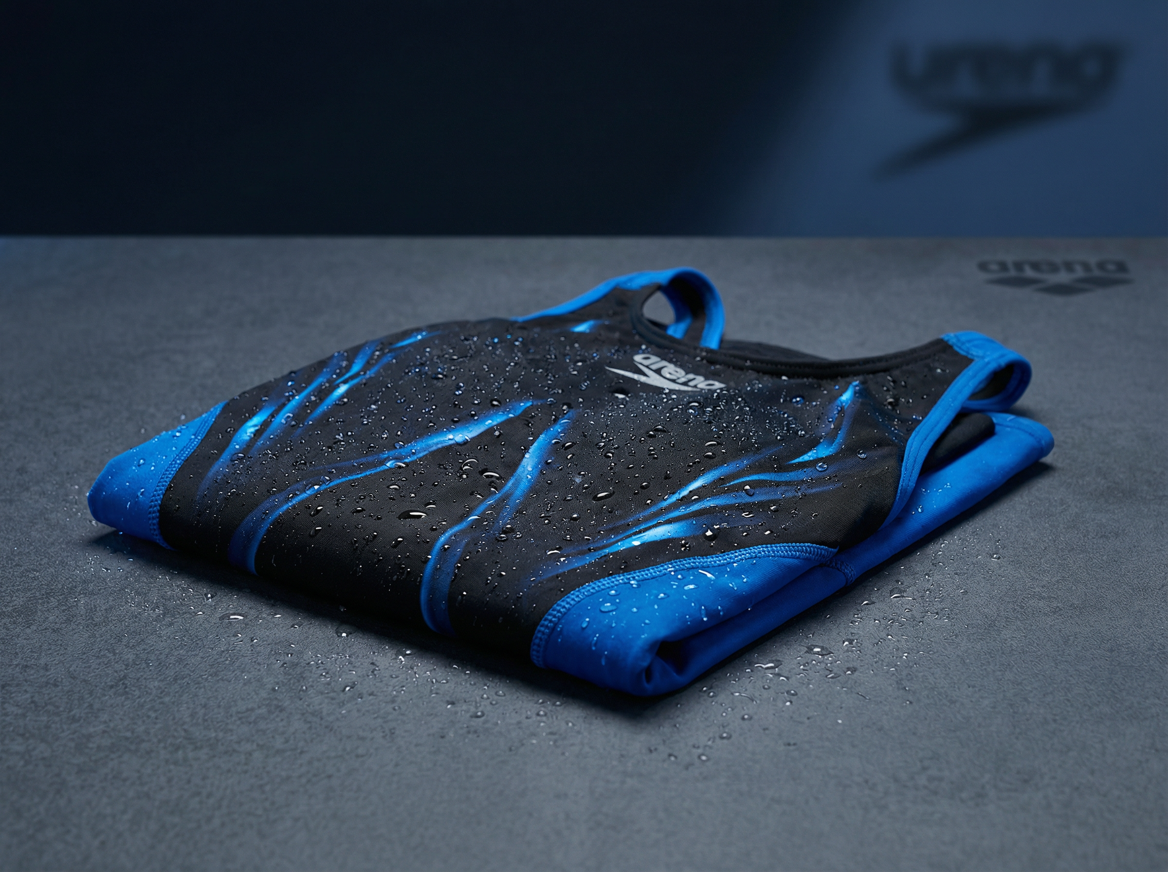 乐鱼体育 - Arena Powerskin Carbon-Glide泳衣评测